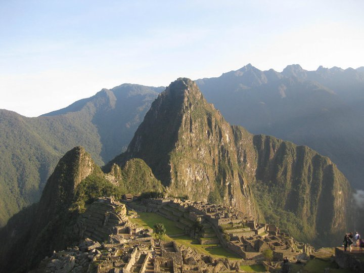 Machupicchu & Valle Sagrado (2D/1N)